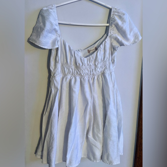 Altar'd State Dresses & Skirts - Altar’d State White Ferriday Dress Size Medium